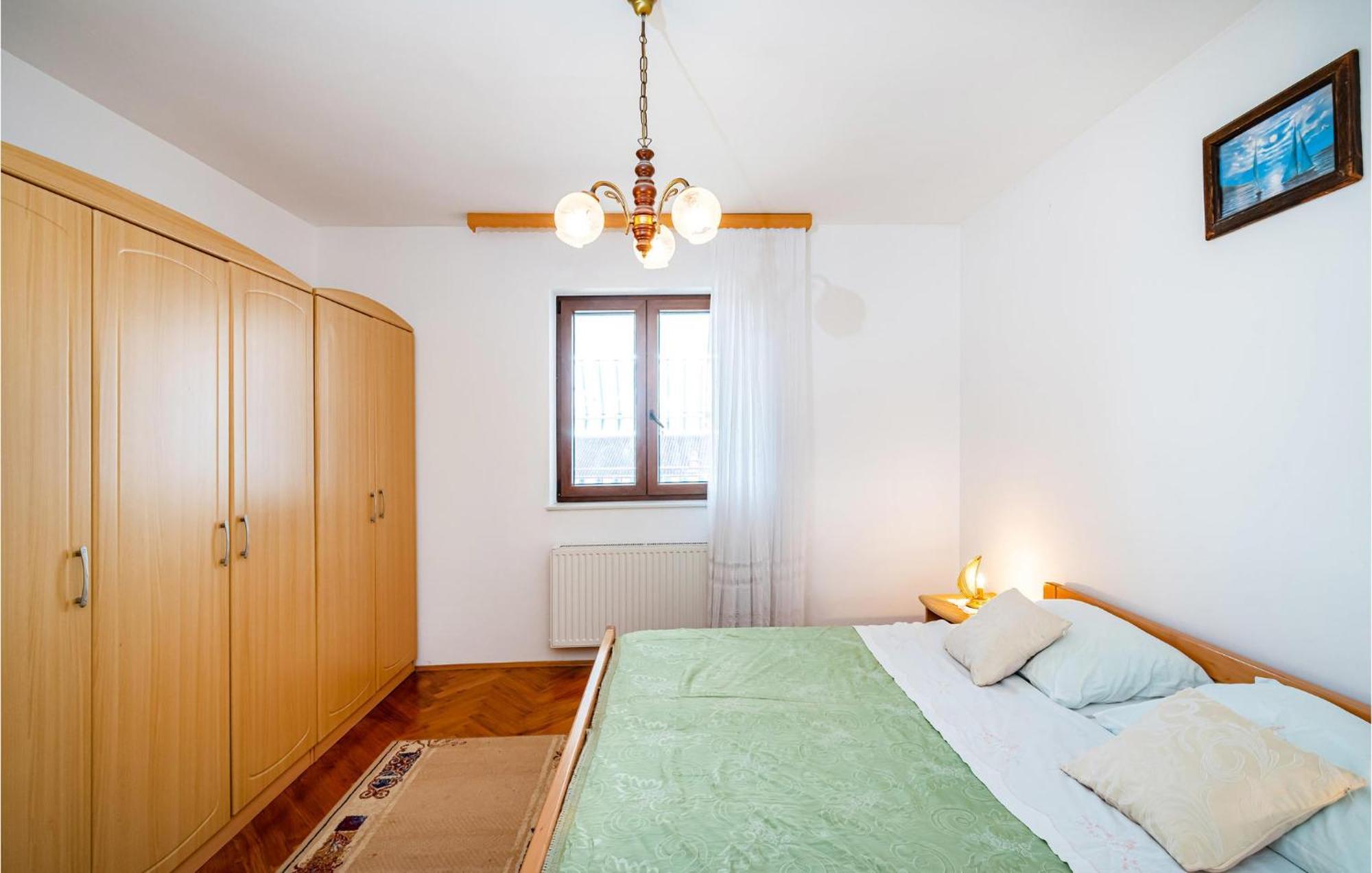 2 Bedroom Cozy Apartment In Zadar Eksteriør bilde