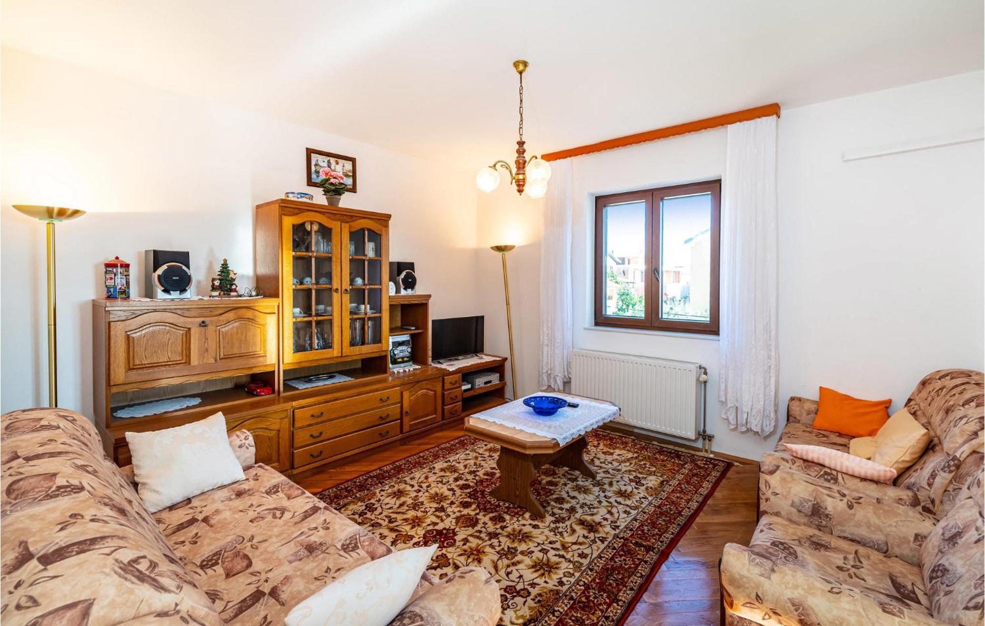 2 Bedroom Cozy Apartment In Zadar Eksteriør bilde